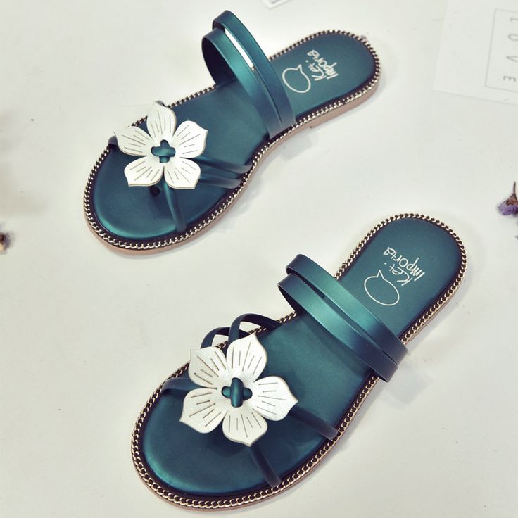 Open-Toe Floral Flat Flip-Flop Sandals, Slippers Flip Flop Socks, Flats Shoes Comfortable, Winning Products, Erp System, Floral Flats, Flower Sandals, Sandals Beach, Woven Sandals, Summer Fashion Beach