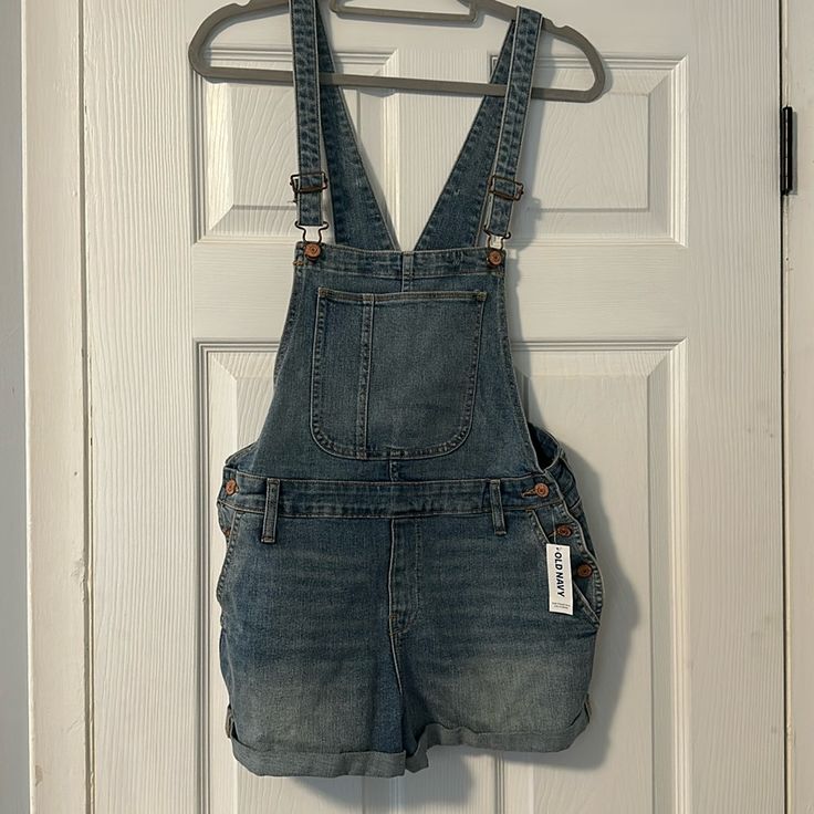 New With Tags Jean Overalls, Old Navy Jeans, Navy Jeans, Old Navy, Overalls, Color Blue, Women Jeans, Navy Blue, Size Medium