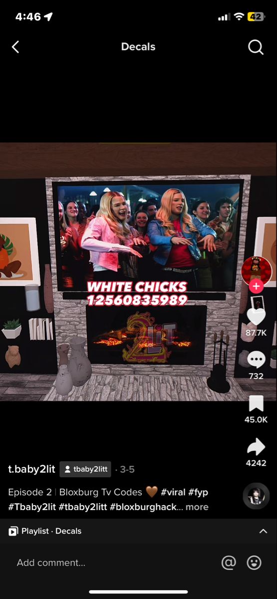 an image of a tv screen with the words white chicks on it