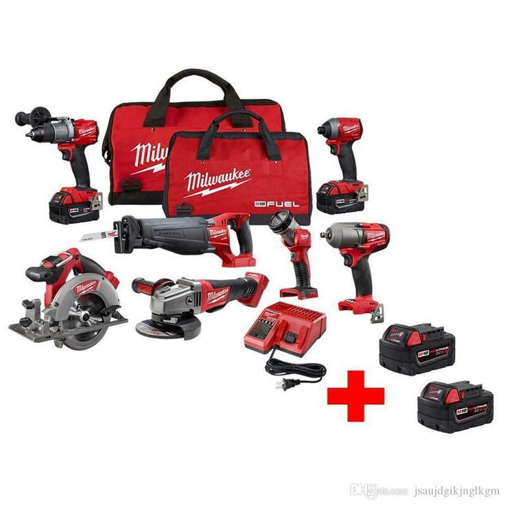 the milwaukee power tools package includes two drillers, one cordless driller and three batteries