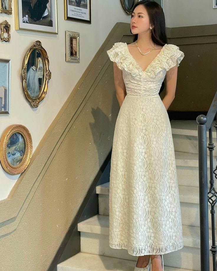 Rom Com Dresses, White Dress Outfit Classy Elegant, Dollete Dress, Confirmation Outfits For Women, Elegant Women Classy Dress Outfits, Lace Dress Designs Classy, Church Dress Outfit, Casual Princess Dress, Nature Dresses