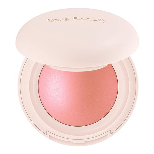 A radiant blush that lights up all skin tones with airy, seamless, and silky colour to keep you beaming all day. Sephora Blush, Too Faced Blush, Dream Products, Singer Dr, Dream Makeup, Makeup Wishlist, Makeup Needs, Custom Shades, Fancy Makeup