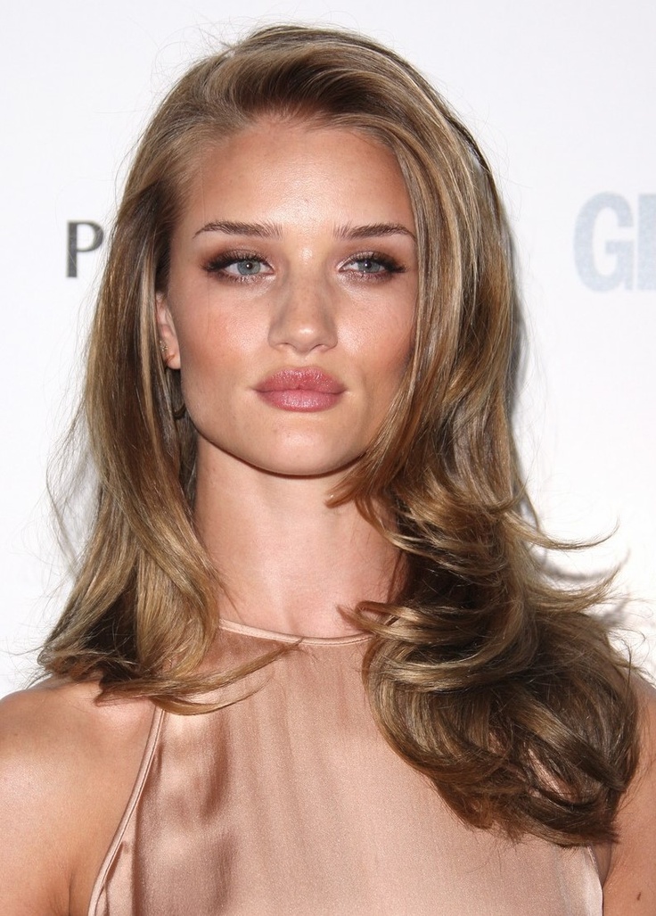 Rosie Huntington Whiteley Hair, Green Eyes Blonde Hair, Curled Blonde Hair, Ashy Blonde Hair, Brown Eyes Blonde Hair, Hair Colour For Green Eyes, Goldie Locks, Blonde Hair Green Eyes, Blonde Hair Brown Eyes