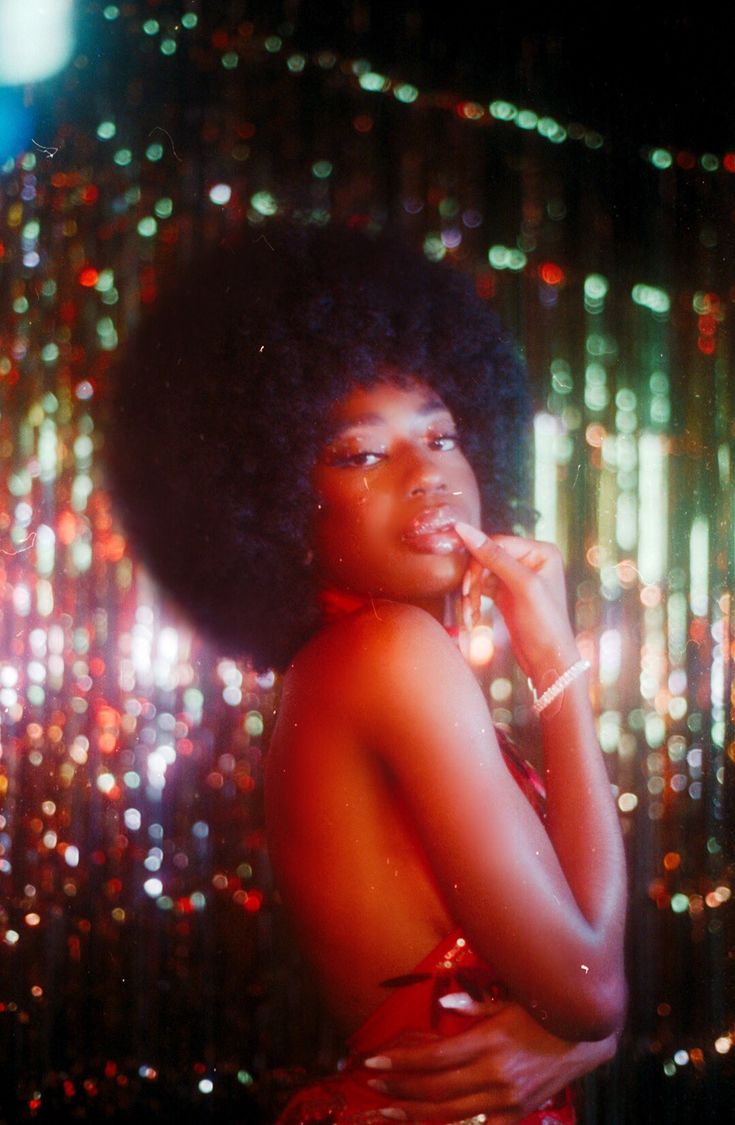 80s Disco Aesthetic, Disco Photoshoot, Ballroom Aesthetic, 70s Photoshoot, Disco Makeup, Disco Aesthetic, Retro Photoshoot, Glam Aesthetic, 80s Disco