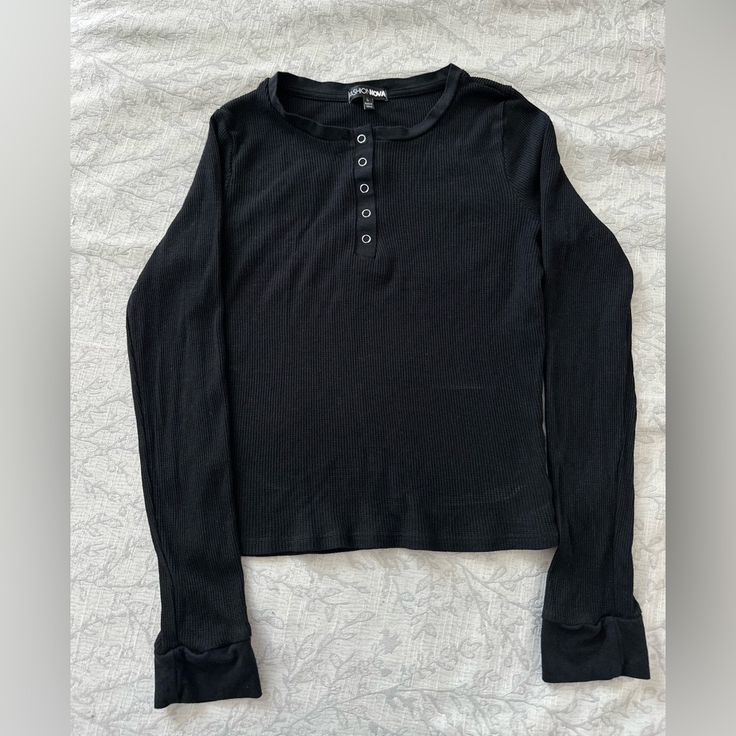 New Fashion Nova Trendy Black Stretch Long Sleeve Top, Black Stretch Long Sleeve Casual Top, Casual Black Long Sleeve Top For Fall, Basic Black Tops For Fall, Trendy Black Shirt For Fall, Trendy Long Sleeve Black Top, Trendy Black Long Sleeve Top, Trendy Black Tops For Fall, Lace Tie Top