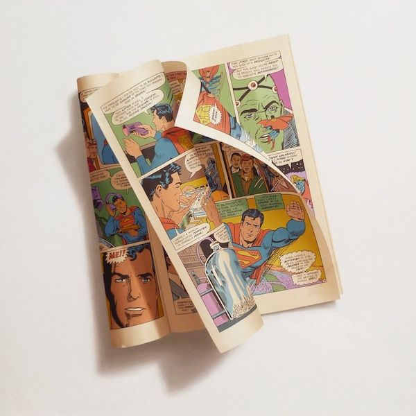 Mind Blown: This is a painting of a comic. Hyper-realistic paintings by Sharon Moody. (via mymodernmet.com) Small Spaceship, The Daily Planet, Book Paintings, Superman Love, Colorful Costume, Daily Planet, Action Comics 1, Hyper Realistic Paintings, Bonnie Tyler