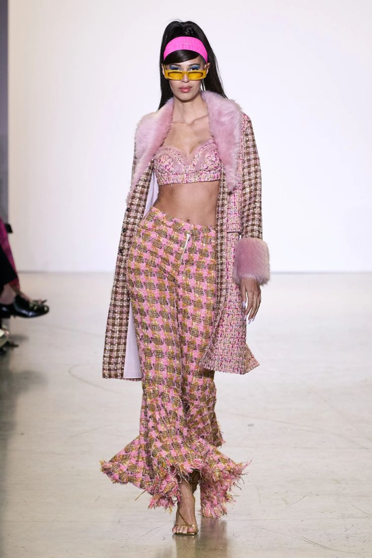 Kim Shui, Rose Print Dress, Pink Tweed, Black Sheer Top, Tweed Fabric, Fall 2022, Style Mistakes, Wearing Dress, Runway Fashion