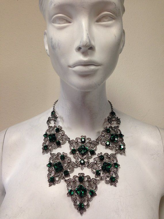 Emerald beauty Luxury Silver Emerald Necklace With Jewels, Elegant Jeweled Emerald Jewelry, Luxury Green Necklaces With Sparkling Stones, Party Jewelry With Green Emeralds, Party Emerald Jewelry In Green, Silver Emerald Necklaces For Formal Occasions, Party Green Emerald Jewelry, Green Emerald Bridal Necklace Gift, Silver Jeweled Necklace With May Birthstone