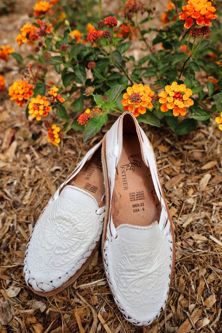 Mexican Huaraches, Velvet Shoes, Culver City, Espadrilles, Velvet, Ships, Clothes, Mexico