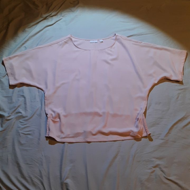 New York & Company Stretch Light Pink Crepe Textured Blouse W/Shirred Elastic At Back Hem Polyester, Spandex Size Xl New W/Tags Questions? Leave A Comment Below Or Bundle And Comment In The Bundle! Offers Welcome; The Worst I Can Do Is Decline, But I Will Always Accept Or Counter Reasonable Offers. #'S Bunched, Gathered, Rose Pink 4t-Sh Casual Pink Viscose Tops, Stretch Crew Neck Top For Daywear, Short Sleeve Viscose Tops For Daywear, Viscose Short Sleeve Tops For Daywear, Pink Viscose Tops For Summer, Summer Viscose Crew Neck Blouse, Textured Blouse, White Peplum Tops, White Dress Top