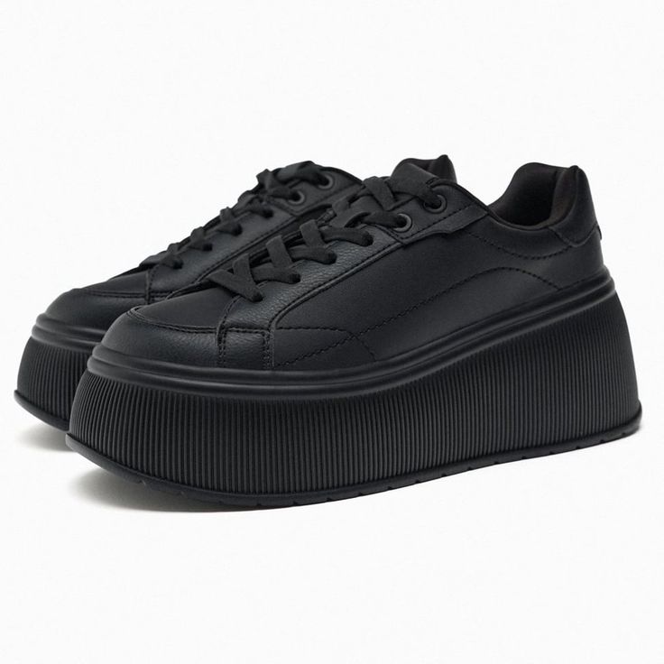 Size Us 8 Eur 39 Black Breathable Low-top Platform Sneakers, Black Low-top Platform Sneakers With Perforated Toe Box, Zara Limited Edition, Flatform Sneakers, Zara Shoes, Zara Black, Womens Shoes Sneakers, Shoes Sneakers, Zara