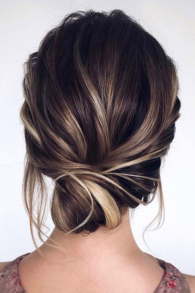 wedding guest hairstyles simple low side bun tonyastylist Romantic Bun, Wedding Guest Updo, Easy Wedding Guest Hairstyles, Bun Style, Side Updo, Wedding Hair Side, Hairstyle Idea, Bun Updo, Prom Hairstyles For Short Hair