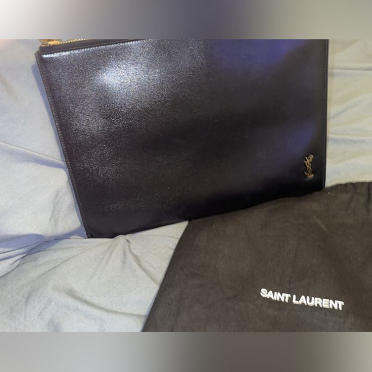 Saint Laurent Leather Clutch Bag( Black) Great Condition Saint Laurent Bags, Leather Clutch Bag, Yves Saint Laurent Bags, Leather Clutch Bags, Leather Clutch, Wristlets, Yves Saint Laurent, Clutches, Clutch Bag