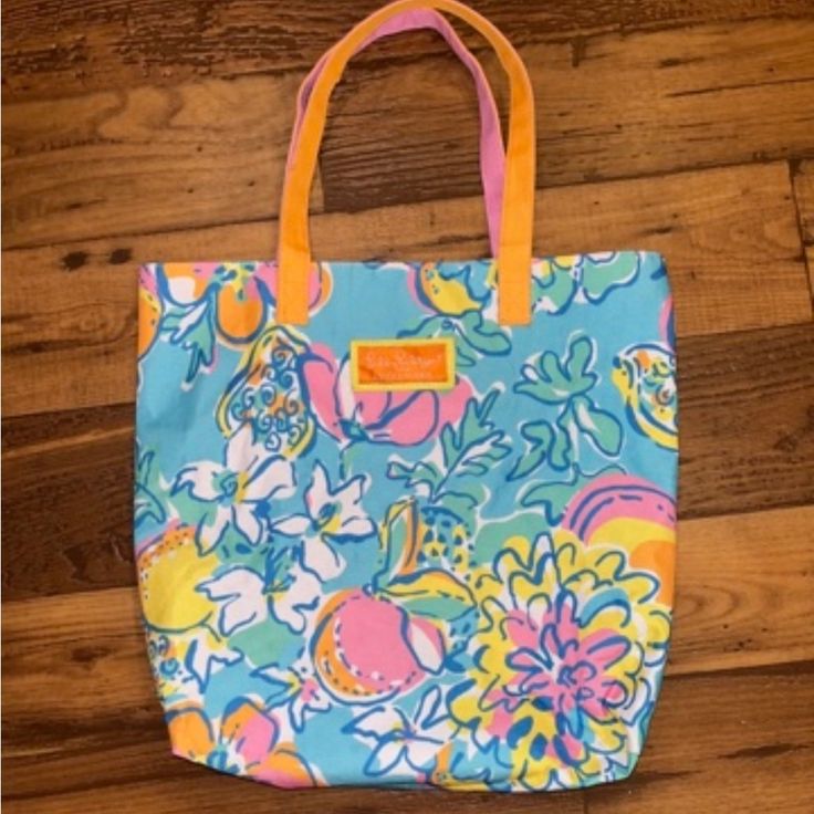 Nwot- Lilly Pulitzer Shoulder Bag ~Measurements Posted In Photos ~Smoke/Pet Free Home Fun Spring Tote Bag, Spring Fun Tote Bag, Fun Yellow Bags For Everyday Use, Fun Shopping Shoulder Bag, Fun Bags For Everyday Use In Spring, Fun Everyday Use Spring Bag, Fun Spring Vacation Bags, Yellow Bag With Removable Pouch For Spring, Yellow Spring Bag With Removable Pouch