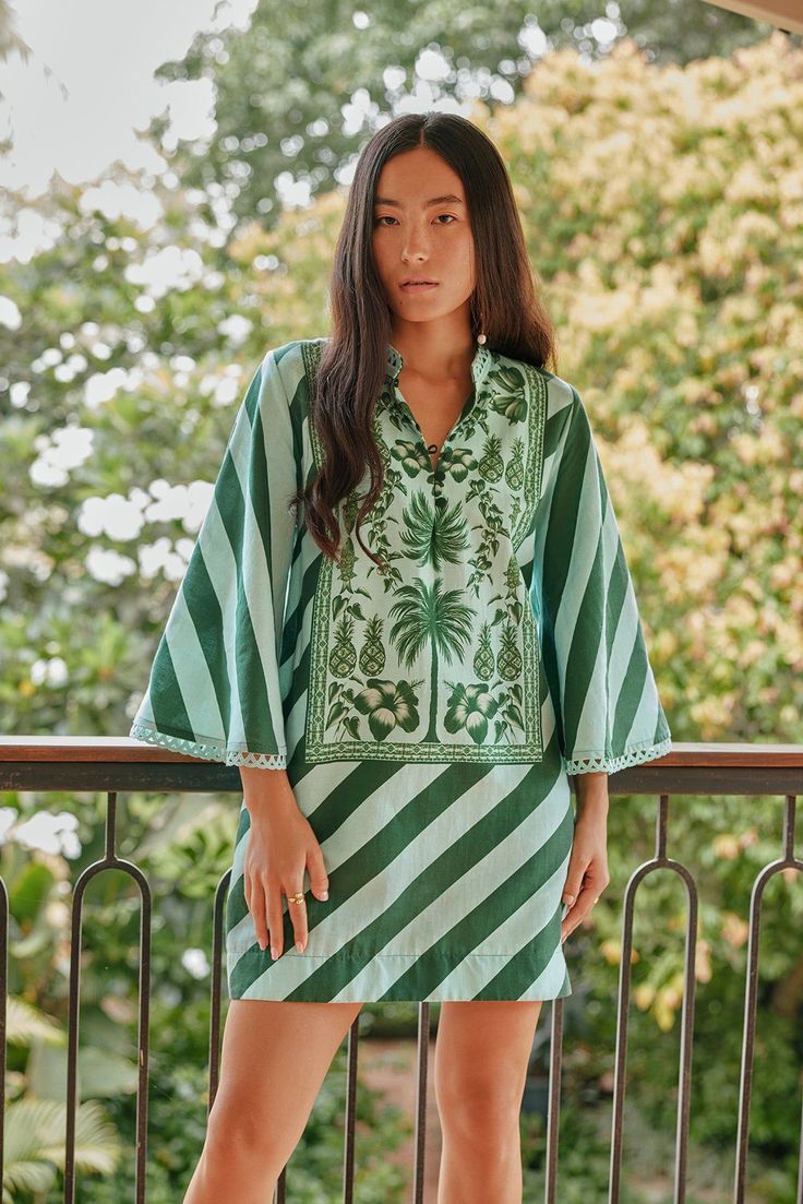 Indian Resort Wear, Short Kimono Jacket, Tropical Painting, Mom Wardrobe, Kaftan Top, Beach Kaftan, Cotton Kaftan, Aqua Dress, Modest Wear