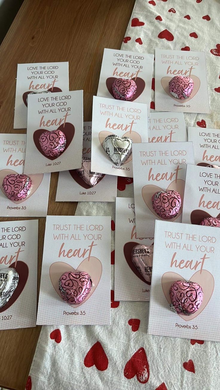 valentine's day cards with hearts on them