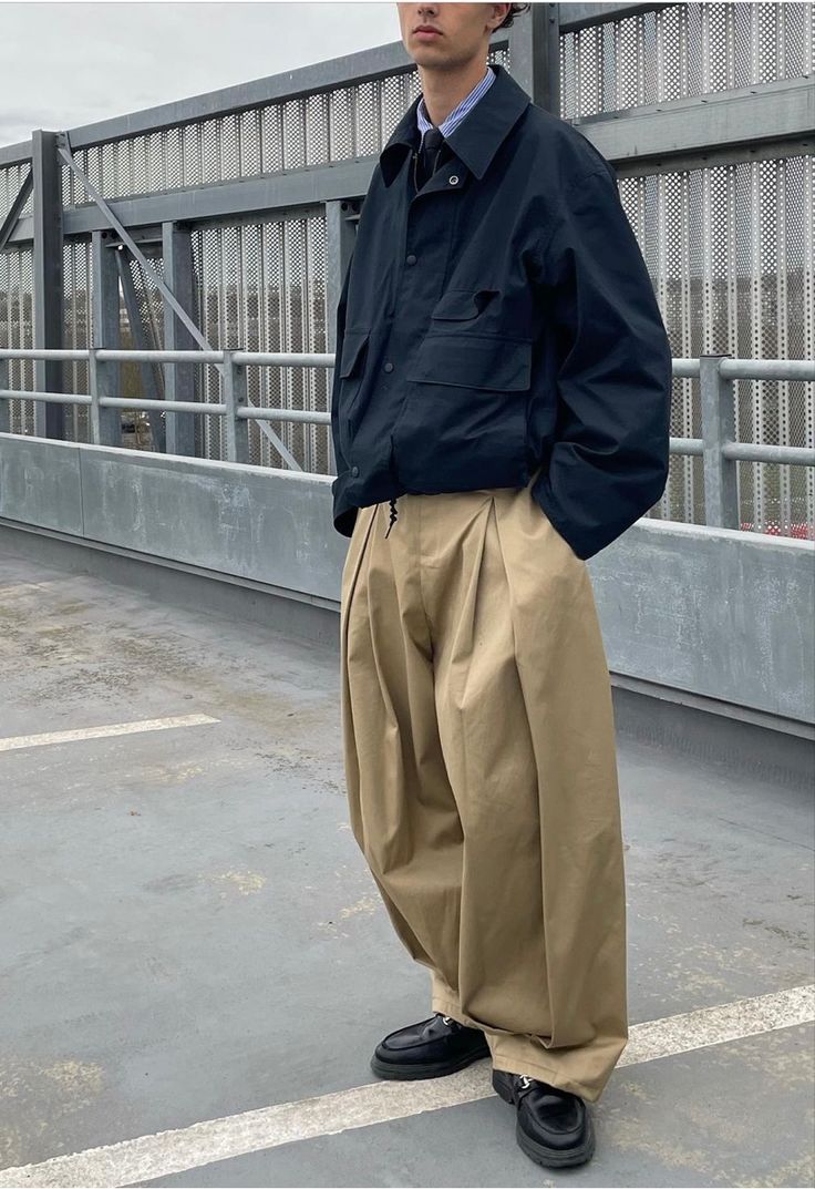 Japanese Street Style Men, Japanese Outfits Street Style, Japanese Vintage Fashion, Japanese Street Fashion Men, Japanese Mens Fashion, Fashion Souls, Asian Streetwear, Streetwear Outfit Ideas, City Boy