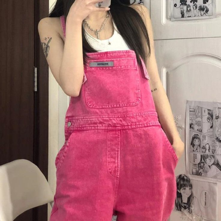 Product information: Fabric: denim Main material: cotton Style: Overalls Waist type: high waist, mid-waist Color: Pink high quality collection focus on shops to send small gifts,9028 blue high quality collection focus on shops to send small gifts Pant type: Loose Sizes :S,M,L,XL Packing list: Casual pants X1PCS Product Image: Popular Blogs, Style Overalls, Jeans Overall, Y2k Preppy, European Women, Straight Trousers, Type Of Pants, Denim Overalls, Dress Size Chart