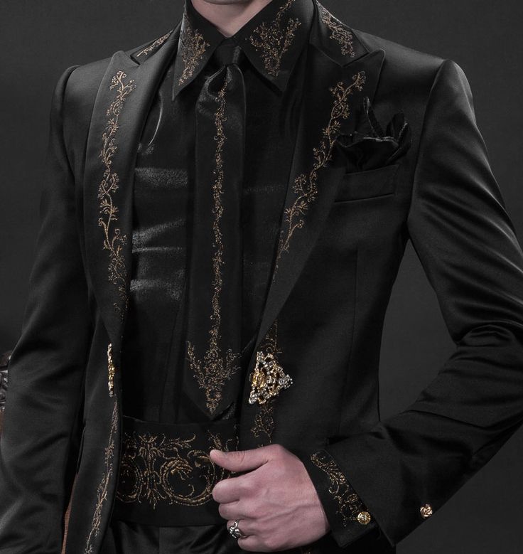 Italian wedding suits, model: B00-(432) Fancy Aesthetic, Choi Jongho, Royal Aesthetic, Fashion Tag, Medieval Dress, Black Suit, Fantasy Clothing, Fantasy Fashion, Character Outfits