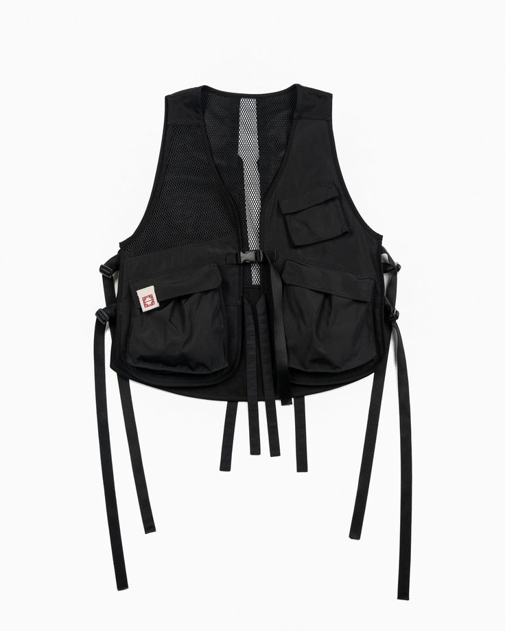 Tech Vest for delivery 1 now available online. Vest Outfits Men, Stray Kids Outfits, Tactical Wear, Black Men Street Fashion, Men Street Fashion, Futuristic Fashion, Oversize Fashion, Stage Outfits, Embroidered Patch