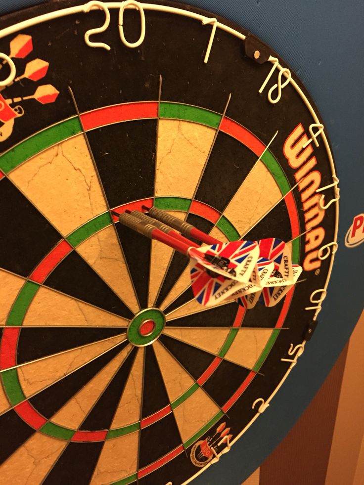 a dart with the british flag on it