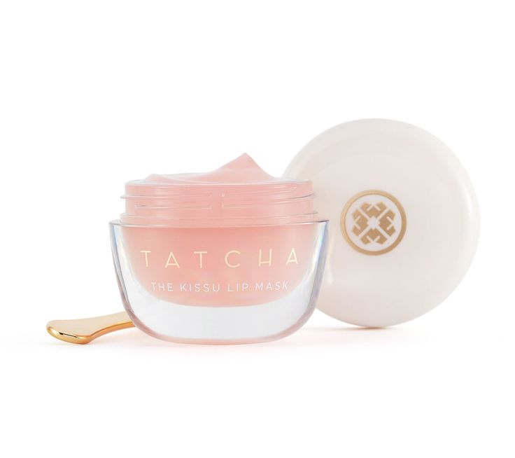 TATCHA Kissu Lip Mask is an ultra-soothing lip treatment that can be used as a mask to nourish lips overnight or quench dry lips during the day as needed. Formulated with HADASEI-3, the thick honey-like texture will blanket the lips and provide hydration, while leaving you with a soft-looking pout.  And with this Auto-Delivery plan, you'll receive a new stick every 90 days for two years.  How do I use it: Using the goldtone spoon, scoop up a small amount of the mask and apply it to the lips. Pur Kissu Lip Mask, Tatcha Skincare, Beauty Stocking Stuffers, Concealer For Dark Circles, Juice Beauty, Lip Mask, Clean Skincare, Dry Lips, Shopping App