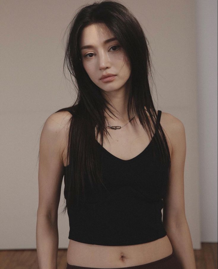 Straight Black Hair, Park Sora, Girls With Black Hair, Haircuts Straight Hair, Hair Color And Cut, Hair Reference, Asian Hair, Cut My Hair, Hair Inspo Color