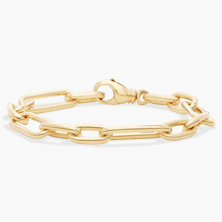 Alternating ovals make this 14k Italian yellow gold bracelet a unique piece for your work-week collection. Oval Gold Chain Bracelet, 14k Gold Oval Bracelet For Everyday, Everyday Oval 14k Gold Bracelet, Everyday 14k Gold Oval Bracelet, 14k Gold Cable Chain Oval Bracelet, Gold-tone Oval Link Bracelet With Polished Finish, Timeless Oval Link Gold Bracelet With Polished Finish, Gold Bracelets With Polished Oval Link Finish, Oval Cable Chain Bracelet In Yellow Gold