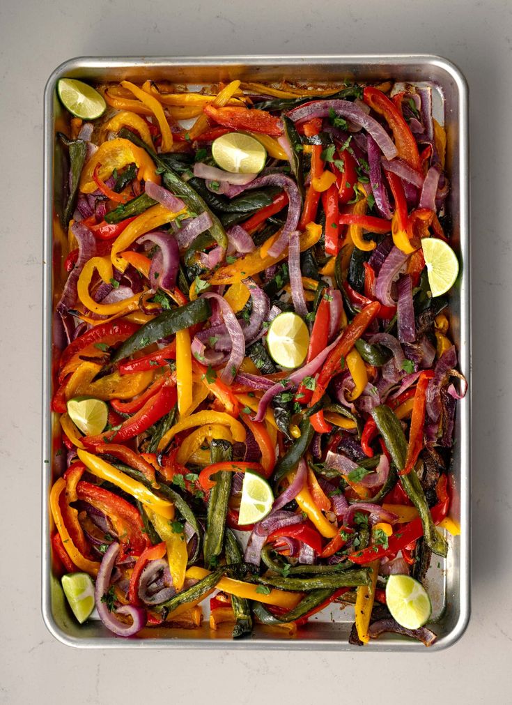 Sheet Pan Fajita Veggies Sheet Pan Veggie Fajitas, Fajita Veggies Oven, Sheet Pan Fajita Veggies, Fajitas Vegetables, Fajita Veggies Recipe, Vegetable Fajitas, Vegetable Marinade, Fajita Veggies, Veggie Fajitas