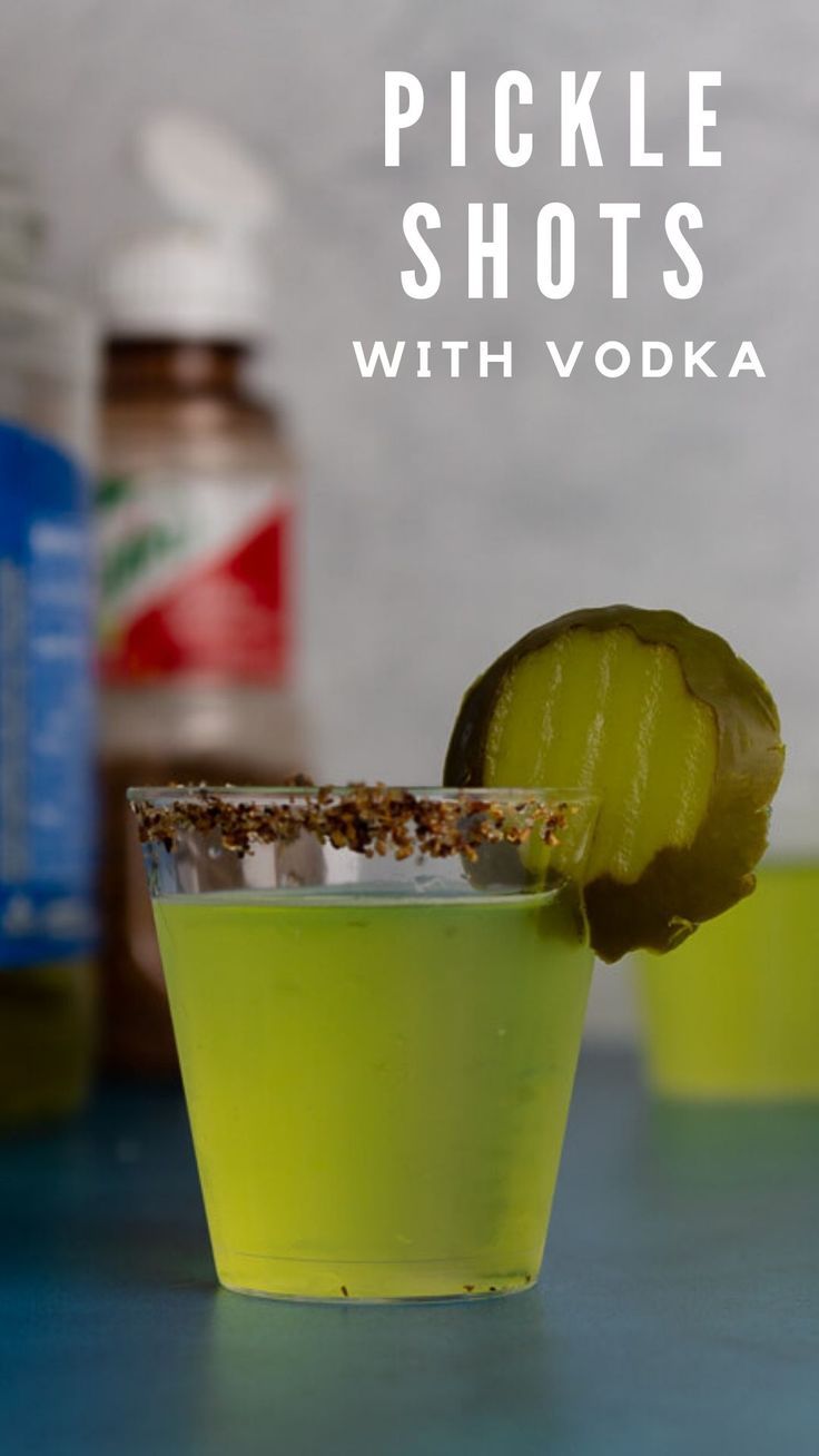 pickle shots vodka recipe \ pickle shot made with vodka | How to make pickle shots Pregame Drinks Alcohol, Taaka Vodka Recipes, Pickle Vodka Recipes, Easy Shots For A Crowd, Pickle Juice And Vodka, Pickle Back Shot Recipe, Pickle Alcoholic Drink, Pickle Vodka Drinks, Pickle Lemonade Recipe