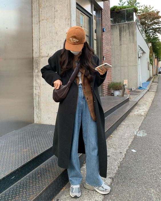 Winter Fit Korean, Japan Clothes Style, Korean Girl Fashion Winter, Winter Fits Korean, Fall To Winter Outfits, Japan Winter Style, Winter Cool Outfits, Winter Outfits Korean Street Style, Korean Street Outfit