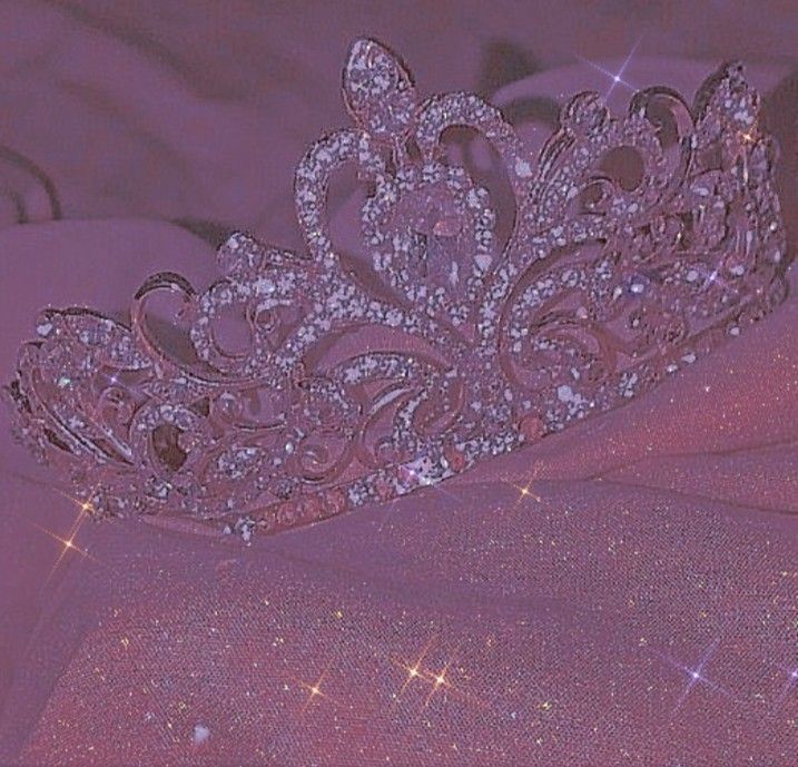 Pink Crown Aesthetic Wallpaper, Pink Aesthetic Crown, Pink Crown Aesthetic, Tiara Wallpaper, Blackpink Crown, Princess Crown Aesthetic, Relax Background, Aesthetic Crown, Quince Crown