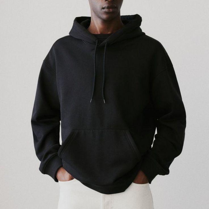 H&M | Men's Loose Fit Hoodie Size Medium In Black Nwt Non-Smoking Home; Quick Shipping. All Merchandise Is In Stock. I Have Dogs And While They Aren't Allowed Around Merchandise, Sometimes A Transfer Of Hair/Fur May End Up With Your Purchase While Packaging. If You're Allergic, Please Purchase With Care. As Always Measurements Are Made As Close As Possible As I Can. I Can Typically Get To The Po On The Day Of Purchase If Before 11am And Saturdays Before 10:30am. Loose-Fit Sweatshirt Hoodie In Me Black Relaxed Fit Hoodie With Drawstring Hood, H&m Relaxed Fit Sweatshirt For Winter, H&m Relaxed Fit Winter Sweatshirt, Black Hoodie With Double-lined Hood And Relaxed Fit, H&m Streetwear Sweatshirt With Drawstring Hood, H&m Hoodie Sweatshirt With Drawstring Hood, H&m Cotton Hooded Hoodie, H&m Long Sleeve Hoodie For Streetwear, Oversized H&m Sweatshirt For Streetwear