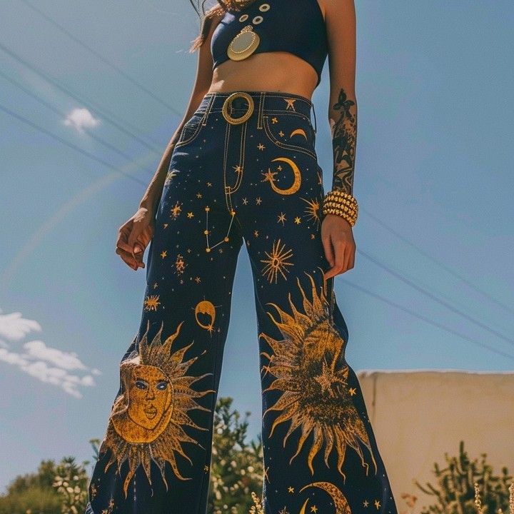 sun custom jeans Jean Custom Ideas, Sun Outfit Aesthetic, Sun Aesthetic Outfit, Sun Themed Outfits, Patch Jeans Outfit, Painting Ideas On Jeans, Celestial Pants, Sun Inspired Outfit, Clothes Painting Ideas