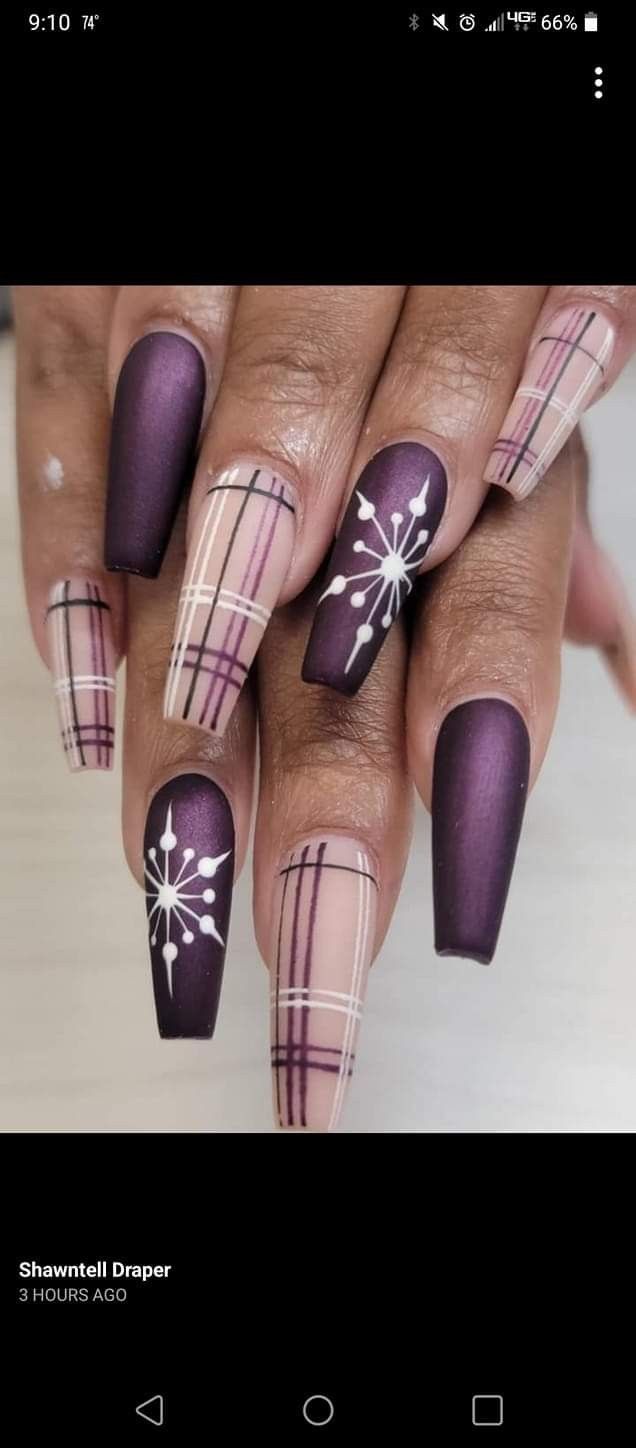 Rockabilly Nails, Plaid Nail Designs, Plaid Nail Art, Winter Nail Art Designs, Santa Faces, Plum Nails, Purple Glitter Nails, Mickey Nails, Christmas Nail Art Ideas