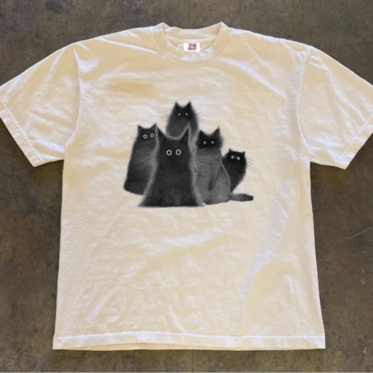 Cat T-Shirt Fast Shipping $25 Lowest I Can Do Custom Deadstock Hit Me With Questions White T Shirts, Fits Inspo, Summer Streetwear, Cat Graphic Tee, T Shirts Women, Y2k Baggy, Linen Pants Women, Collars For Women, Black Cats