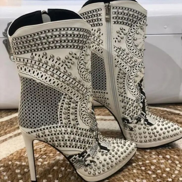 White Ankle Boots With Black Design, Silver Studs Cowgirl Style, 4" Heels Pink Suede Boots, Jessica Simpson Boots, Shoe Hacks, Free People Boots, Taupe Heels, White Ankle Boots, Brown Knee High Boots, Shoes Heels Classy, Fantastic Shoes