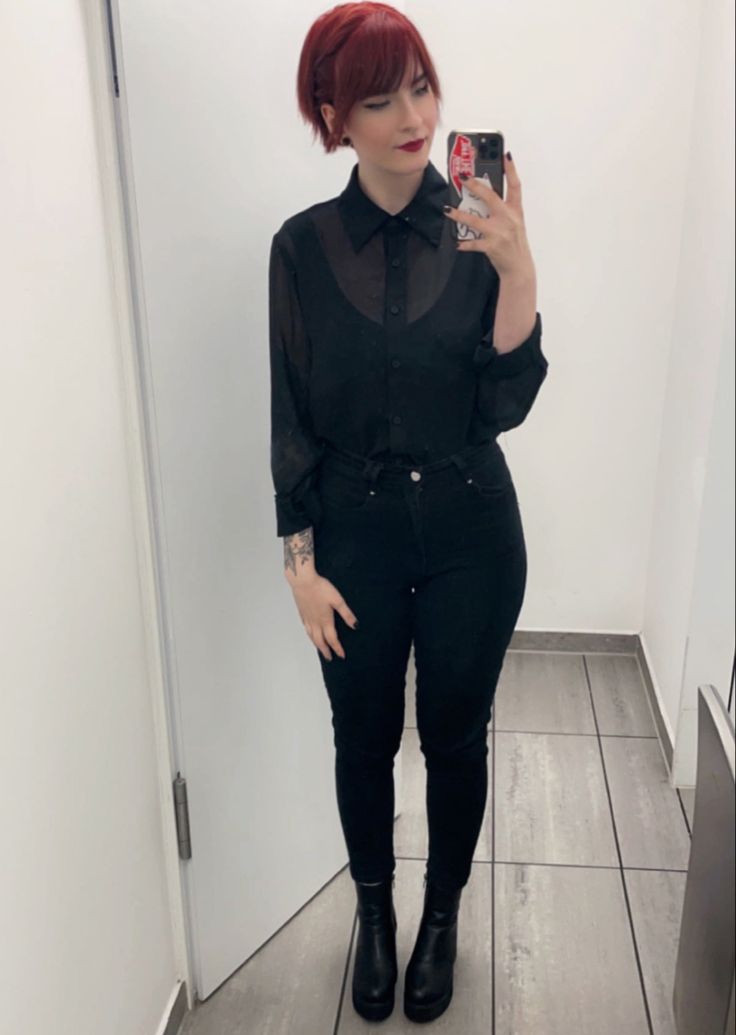 Edgy Therapist Outfits, Sophisticated Emo Outfits, Goth Professional Fashion, Corprate Goth Outfit, Witchy Corporate Outfits, All Black Interview Outfit, Goth Interview Outfit, Emo Corporate Outfits, Corpgoth Outfits