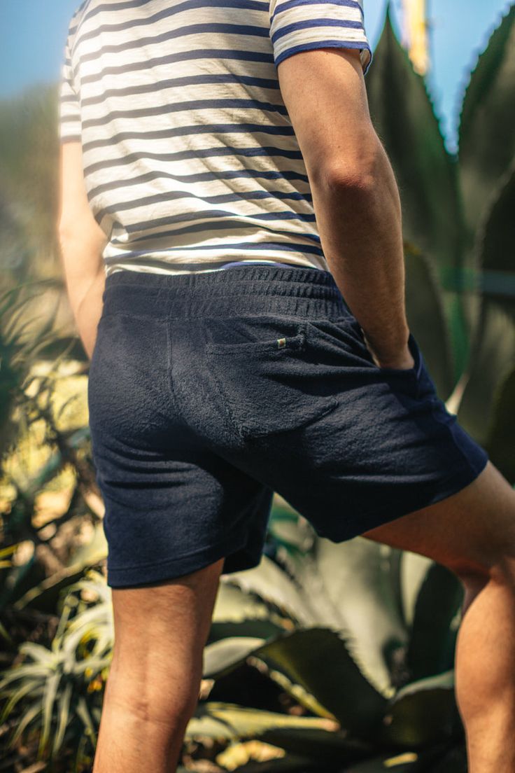 Introducing our latest summer essential: the Solar Shorts in Navy. Crafted with comfort and style in mind, these shorts are the perfect addition to your warm-weather wardrobe. Made from a luxurious blend of 80% cotton and 20% polyester, the Solar Shorts feature a 250 gsm Terry Towelling fabric that ensures softness against your skin while providing durability for all your summer adventures. Terry Towelling, Summer Essential, Scarf Gift, Summer Adventures, Late Summer, Travel Companion, Shirt Accessories, Summer Essentials, Warm Weather