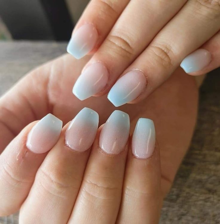 Cotton candy vibes. Pink and blue sns ombre nails. Cotton Candy Blue Nails, Sns Ombre Nails, Pink And Blue Ombre Nails, Sns Ombre, Flare Nails, Cotton Candy Nails, Blue Ombre Nails, Simple Gel Nails, Pink Cotton Candy