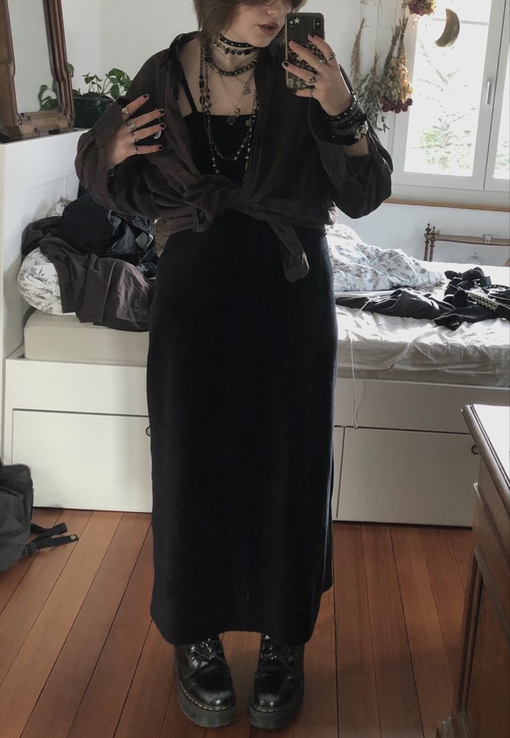 Cocktail Dress Alternative, Loose Goth Outfit, Black Slip Dress Outfit Plus Size, Maxi Skirt Whimsigoth, All Black Witchy Outfit, Everyday Goth Outfit, Maxi Dress Mid Size, Goth Prom Aesthetic, Goth Mid Size