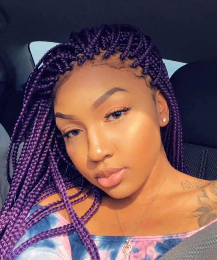 Green And Black Hair Braids, Queen Braids, Green And Black Hair, Black Hair Braids, Coloured Braids, Box Braids With Curly Ends, Brandy Braids, Purple Box Braids, Braids With Curly Ends