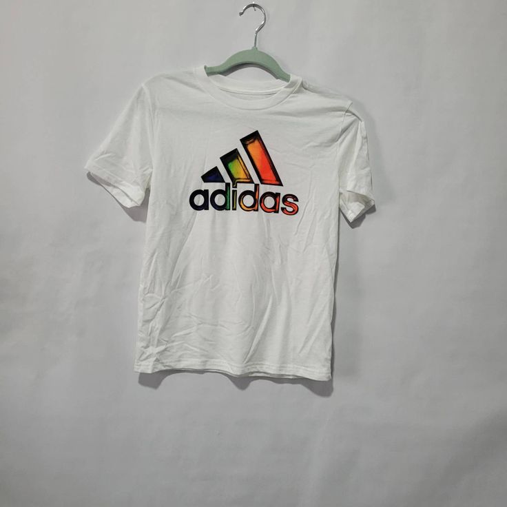 Nwt Adidas Kids White T-Shirt Size 10-12 Retail Price $20.00 Kids Tshirt, Adidas Kids, Adidas White, Adidas Shirt, White Adidas, White T Shirt, White Tshirt, White T, Kids Shirts