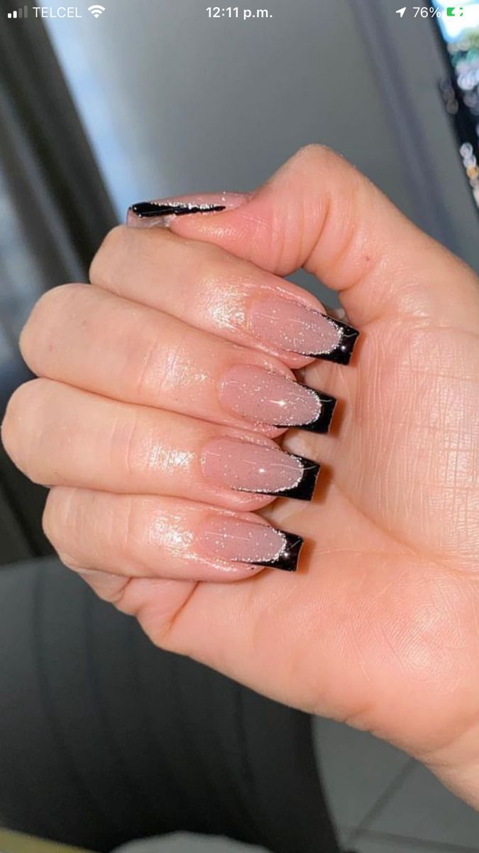 Nails That Go With Black Dress Simple, Hoco Nails Acrylic Coffin, Homecoming Nails To Go With Black Dress, Glitter Black Nail Designs, Black French Tip Nails With Glitter Coffin, Nails That Goes With Black Dress, Cute Nails For A Black Dress, Black Nails Inspiration Glitter, Black Nail With Pearls