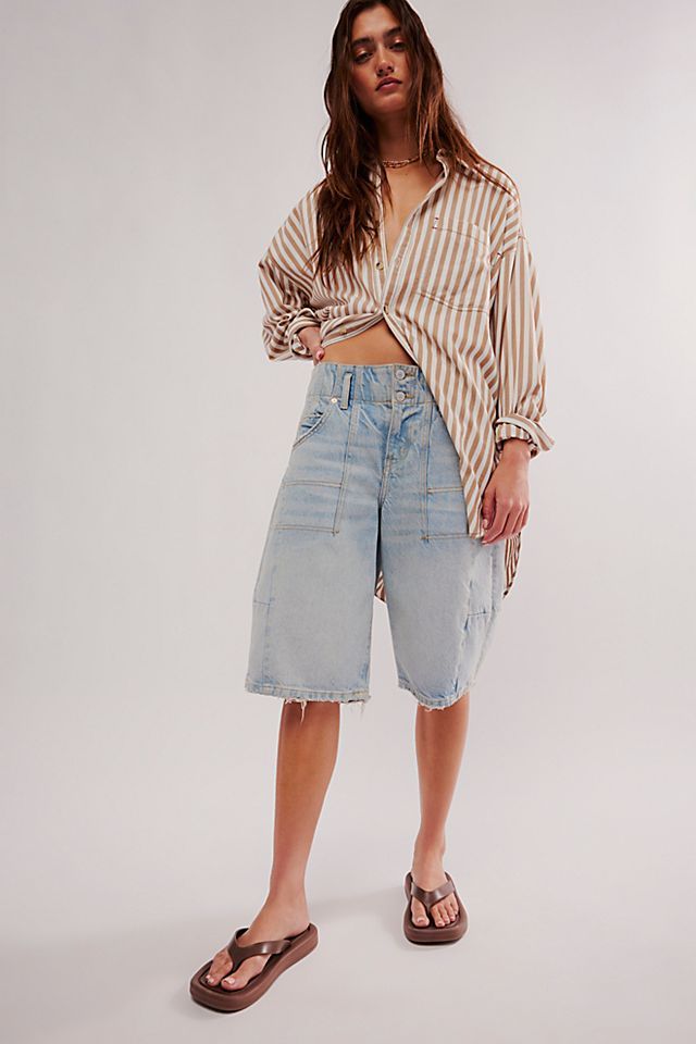 We The Free Extreme Measures Barrel Shorts Long Jean Shorts Outfit, Long Denim Shorts Outfit, Long Jean Shorts, Long Denim Shorts, Levi's Ribcage, Jean Short Outfits, Denim Shorts Outfit, Break The Rules, Double Denim