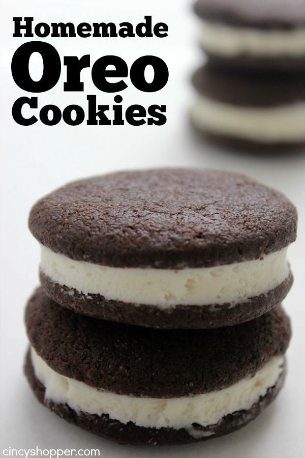 homemade oreo cookies stacked on top of each other with text overlay that reads homemade oreo cookies