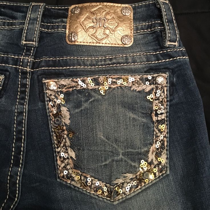 Brand-New With Tags Miss Me Jeans Size 26 Signature Ankle Skinny (Inseam 27 Inches) Msp $99.50. There Are Two Large Crystal Rhinestones On Each Back Pocket With Many Gold And Silver Sequins And Stitching Details. 93% Cotton, 6% Polyester And 1% Elastane. Please No Trade Requests, Thanks! Embellished Blue Bottoms For Fall, Fall Embellished Blue Bottoms, Fall Blue Embellished Bottoms, Stuff For Christmas, Country Jeans, Perfume Jewelry, Jewelry Tattoo, Large Crystal, Stitching Details