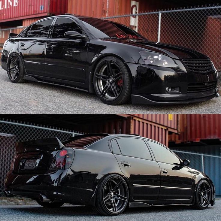 two pictures of a black car parked next to each other