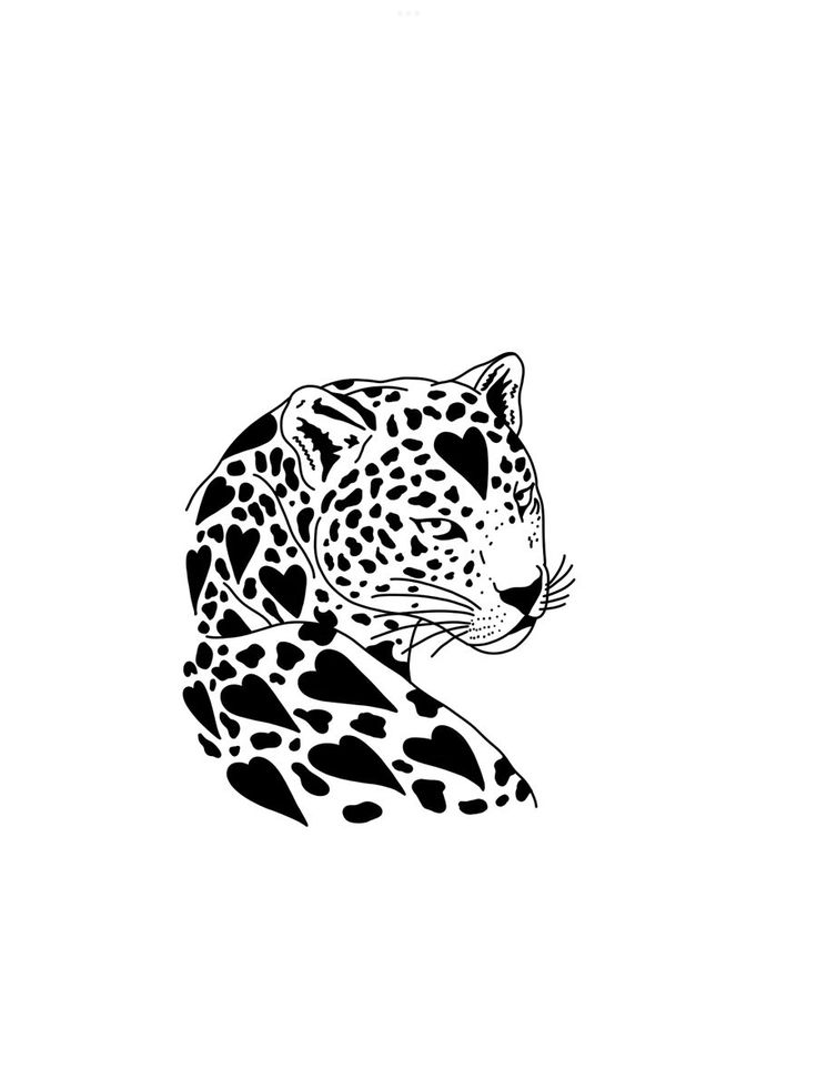 Leopardo Jaguar Tattoo, Leopard Tattoos, Small Pretty Tattoos, Petite Tattoos, Tassen Design, Discreet Tattoos, Subtle Tattoos, Spine Tattoos, Halloween Tattoos