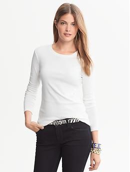 Long-Sleeve Timeless Tee Effortless Stretch Tops For Everyday, Versatile Cotton T-shirt For Fall, Fall Cotton T-shirt With Versatile Style, Fall Cotton T-shirt Versatile Style, Effortless White Top For Fall, Effortless White Fall Top, Classic Everyday Spring Tops, Effortless Fitted Tops For Fall, Stretch Tops For Everyday Fall Wear